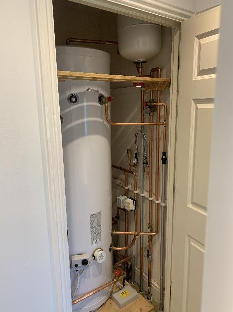 Worcester Bosch unvented hot water cylinder installation